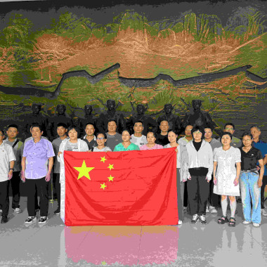 “红色足迹 追忆初心”——恒峰g22电气联合共建党总支开展主题党建活动